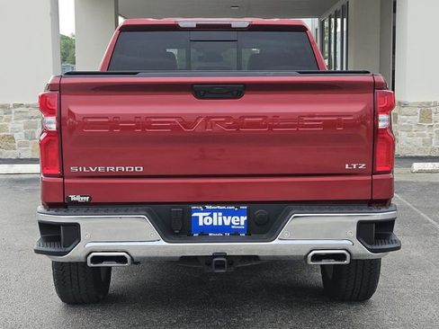 Used 2025 Chevrolet Silverado 1500 LTZ w/ LTZ Convenience Package II AWD/4WD image 8