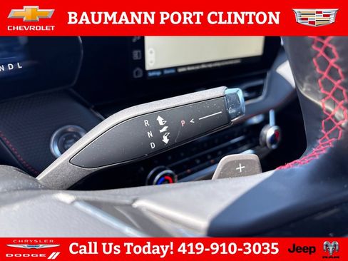 Used 2025 Chevrolet Equinox RS w/ Safety and Technology Package AWD/4WD image 27