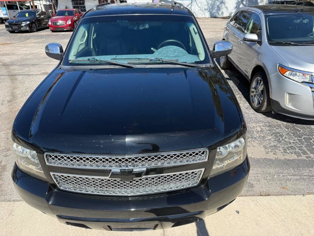 Used 2009 Chevrolet Avalanche LTZ RWD image 9