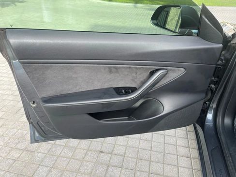 Used 2020 Tesla Model 3 Standard Range Plus RWD image 32