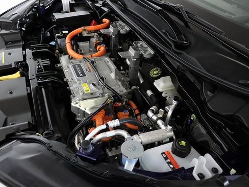 Used 2023 Nissan Ariya EVOLVE+ e-4ORCE image 39