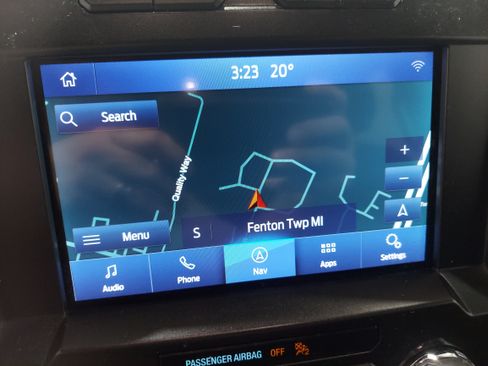 Used 2019 Ford F150 XLT w/ Equipment Group 302A Luxury AWD/4WD image 12