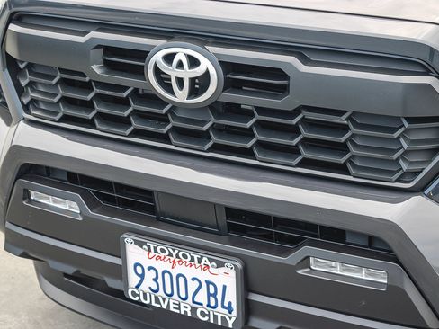 Certified 2024 Toyota Tacoma TRD Sport AWD/4WD image 6