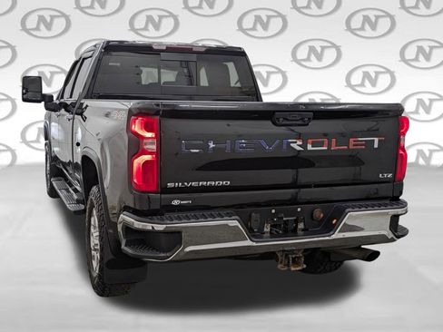 Used 2020 Chevrolet Silverado 2500 LTZ w/ LTZ Convenience Package AWD/4WD image 21