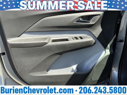 New 2027 Chevrolet Bolt LT FWD image 9