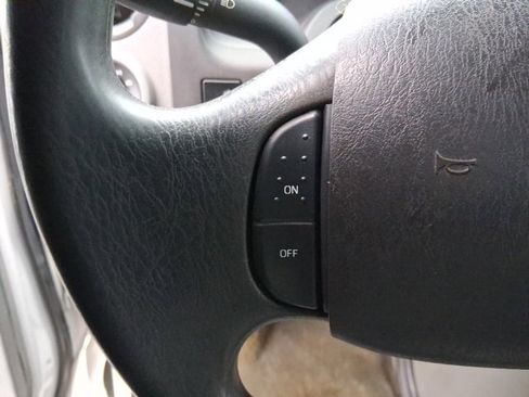 Used 2012 Ford E-350 and Econoline 350 XLT image 17