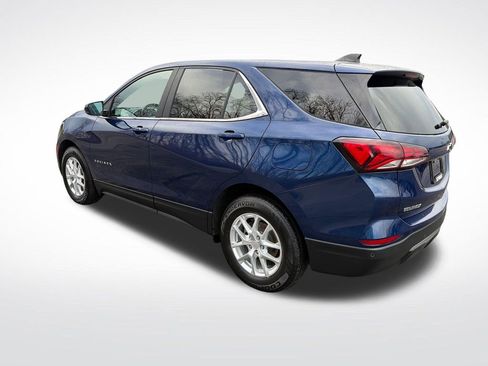 Used 2022 Chevrolet Equinox LT FWD image 3