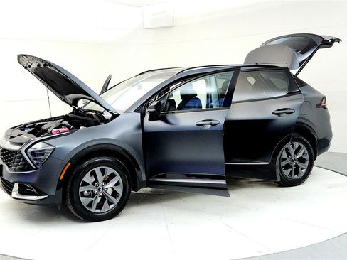 Used 2023 Kia Sportage SX Prestige image 10