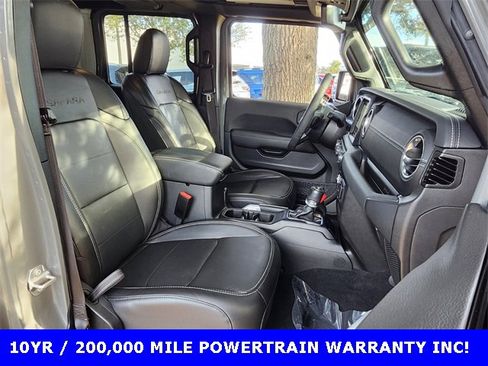Used 2023 Jeep Wrangler Unlimited Sahara image 13