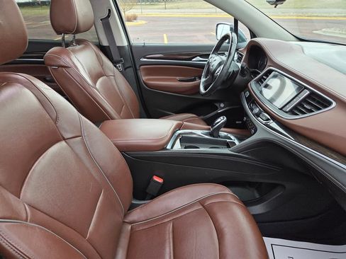 Used 2021 Buick Enclave Avenir w/ Avenir Technology Package AWD/4WD image 46
