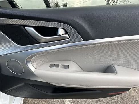 Used 2022 Genesis G70 2.0T w/ Prestige Package image 25