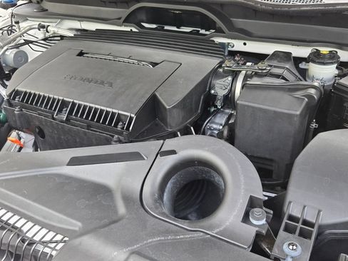 Used 2023 Honda Pilot Elite image 33