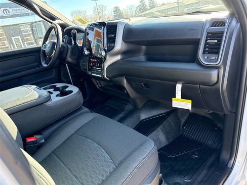 New 2026 RAM 5500 Tradesman image 15