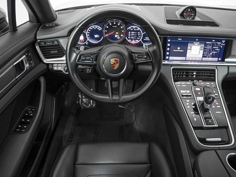 Certified 2023 Porsche Panamera 4 Platinum Edition w/ Assistance Package AWD/4WD image 16