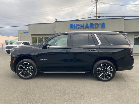 New 2026 Chevrolet Tahoe High Country w/ Sun And Tow Package image 7
