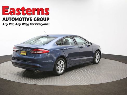 Used 2018 Ford Fusion SE image 40