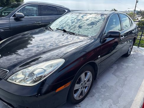 Used 2006 Lexus ES 330 FWD image 2