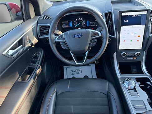 Used 2024 Ford Edge ST-Line AWD/4WD image 12