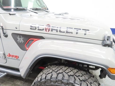 Used 2021 Jeep Gladiator Sport AWD/4WD image 25