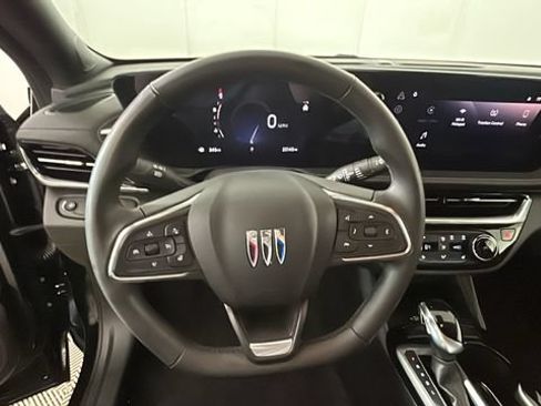 Used 2024 Buick Envista Sport Touring w/ Convenience I Package FWD image 14