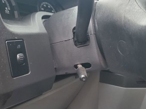 Used 2013 Ford E-350 and Econoline 350 XL image 16