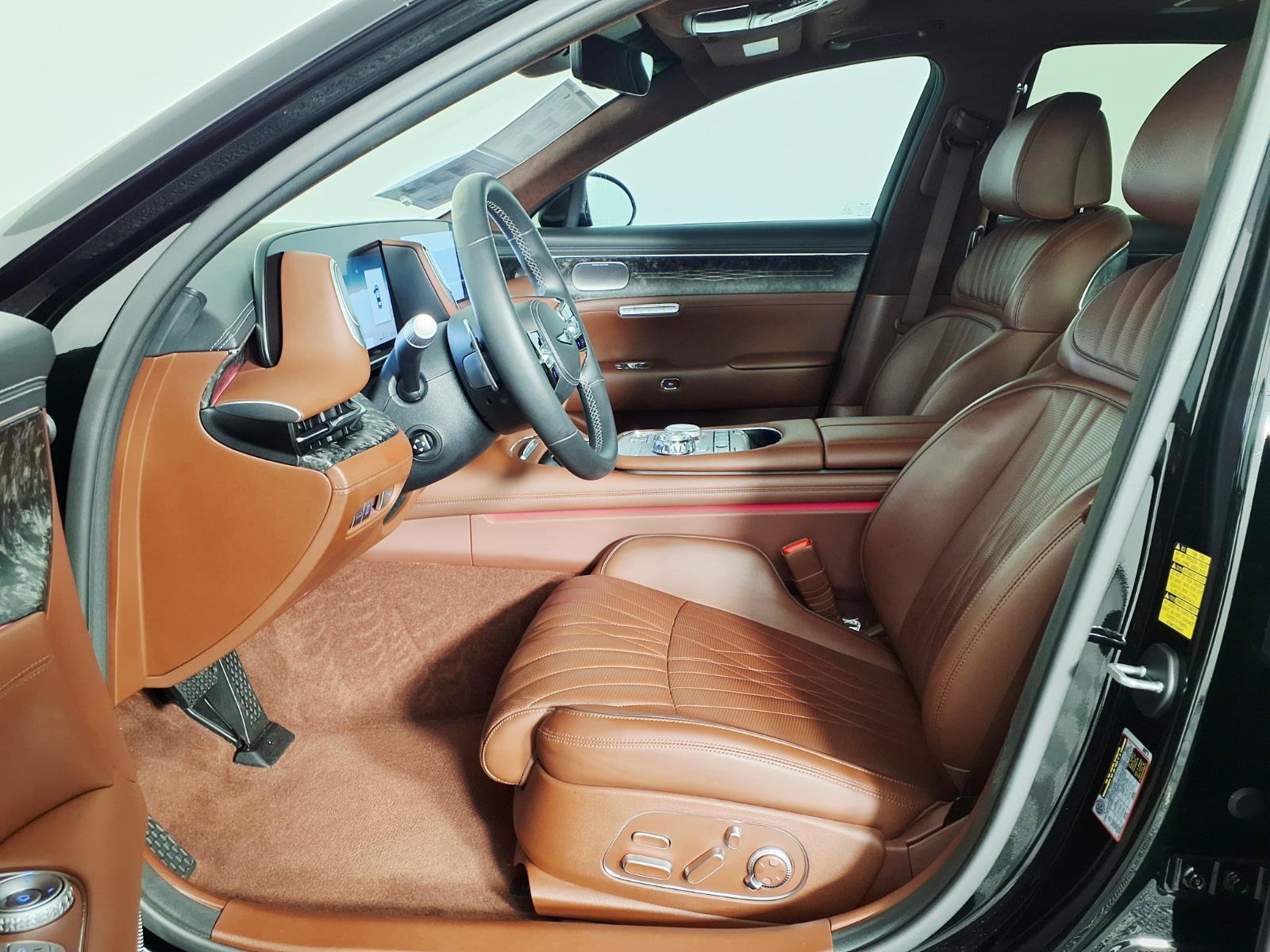 Certified 2023 Genesis G90 3.5T AWD/4WD image 17