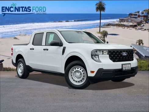 Used 2025 Ford Maverick XL image 1