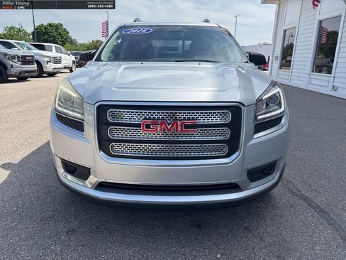 Used 2016 GMC Acadia SLE AWD/4WD image 2