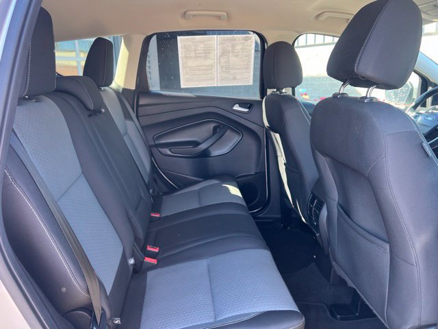 Used 2017 Ford Escape SE w/ SE Cold Weather Package FWD image 13