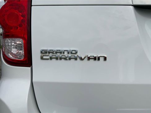 Used 2019 Dodge Grand Caravan GT FWD image 24