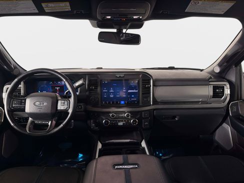 Used 2025 Ford F250 Platinum AWD/4WD image 37