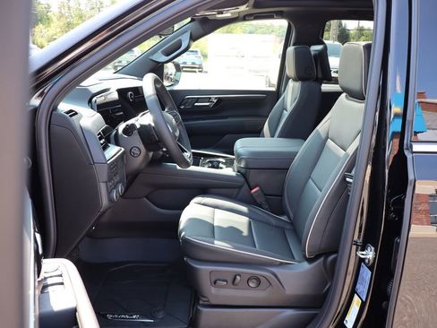 New 2025 Chevrolet Tahoe Premier image 12