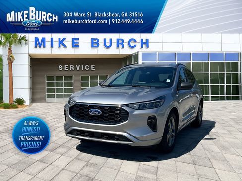 Used 2023 Ford Escape ST-Line image 1