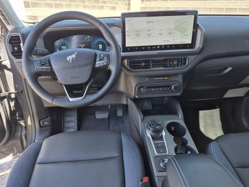 Used 2025 Ford Bronco Sport Outer Banks w/ Outer Banks Tech Package+ image 47