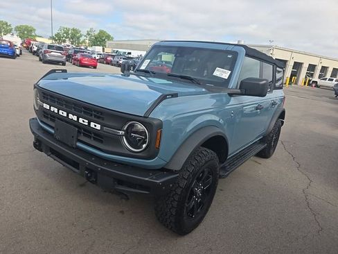Used 2022 Ford Bronco Black Diamond AWD/4WD image 1