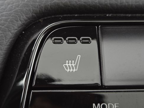 New 2026 Honda Pilot Touring image 7