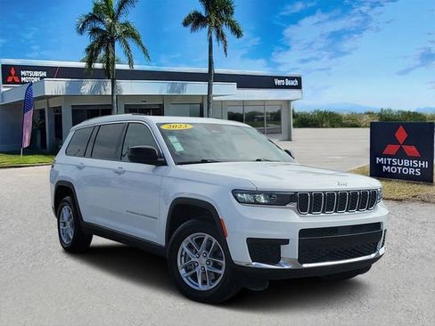 Used 2023 Jeep Grand Cherokee L Laredo RWD image 1