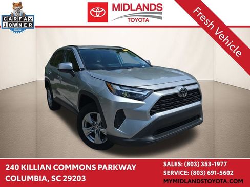 Used 2024 Toyota RAV4 XLE FWD image 1