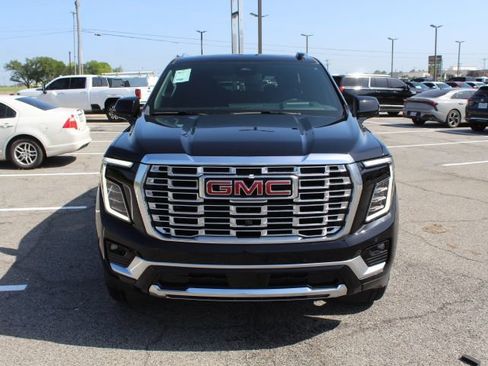 New 2026 GMC Yukon Denali AWD/4WD image 8