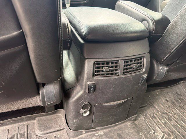 Used 2015 Nissan Armada Platinum AWD/4WD image 17