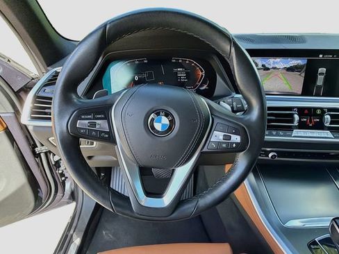 Used 2022 BMW X5 sDrive40i w/ Premium Package RWD image 40