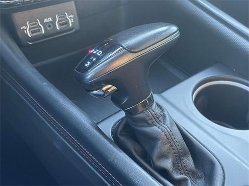 Used 2023 Dodge Durango GT image 34