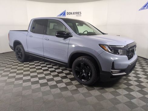 New 2026 Honda Ridgeline Black Edition image 7