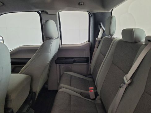 Used 2016 Ford F150 XL w/ Equipment Group 101A Mid RWD image 18
