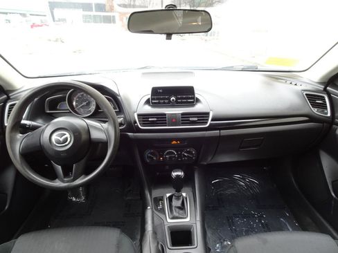 Used 2014 MAZDA MAZDA3 i SV image 13