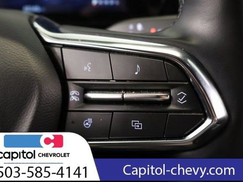 Used 2025 Chevrolet Equinox LT w/ Convenience Package II AWD/4WD image 19