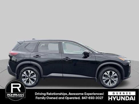 Used 2023 Nissan Rogue SV AWD/4WD image 10