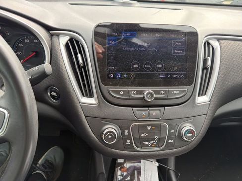 Used 2020 Chevrolet Malibu RS image 8