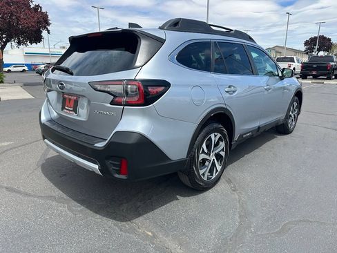 Used 2022 Subaru Outback Limited w/ Popular Package #2 AWD/4WD image 7