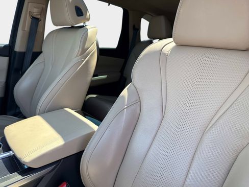 Used 2023 Acura MDX SH-AWD w/ Advance Package image 21